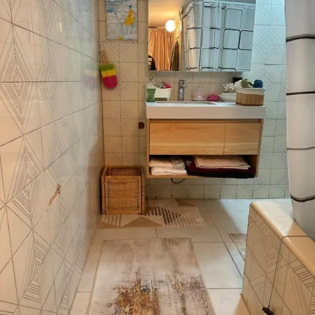 2 Bedroom 50 Meters From The Sea 아파트 레메소스