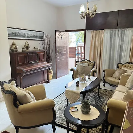 2 Bedroom 50 Meters From The Sea Lägenhet Limassol